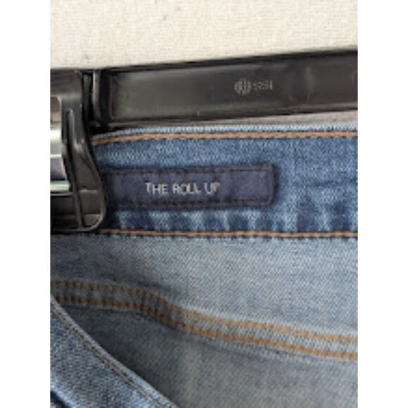 Lucky Brand The Roll Up Denim Shorts Butterfly Embroidery Women's Size 6/28 - Picture 8 of 10